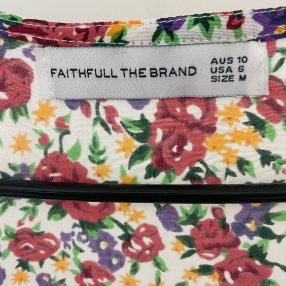 Faithfull the Brand Lucy Crop Wrap Top - Picture 2 of 4